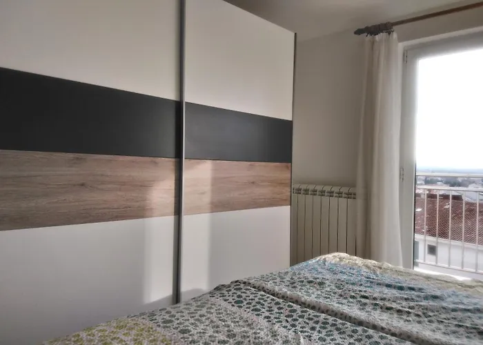 Sandra 4 Apartament Malinska