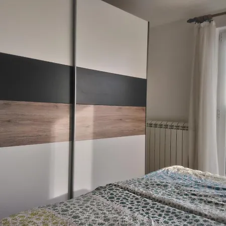 Sandra 4 Apartman Malinska